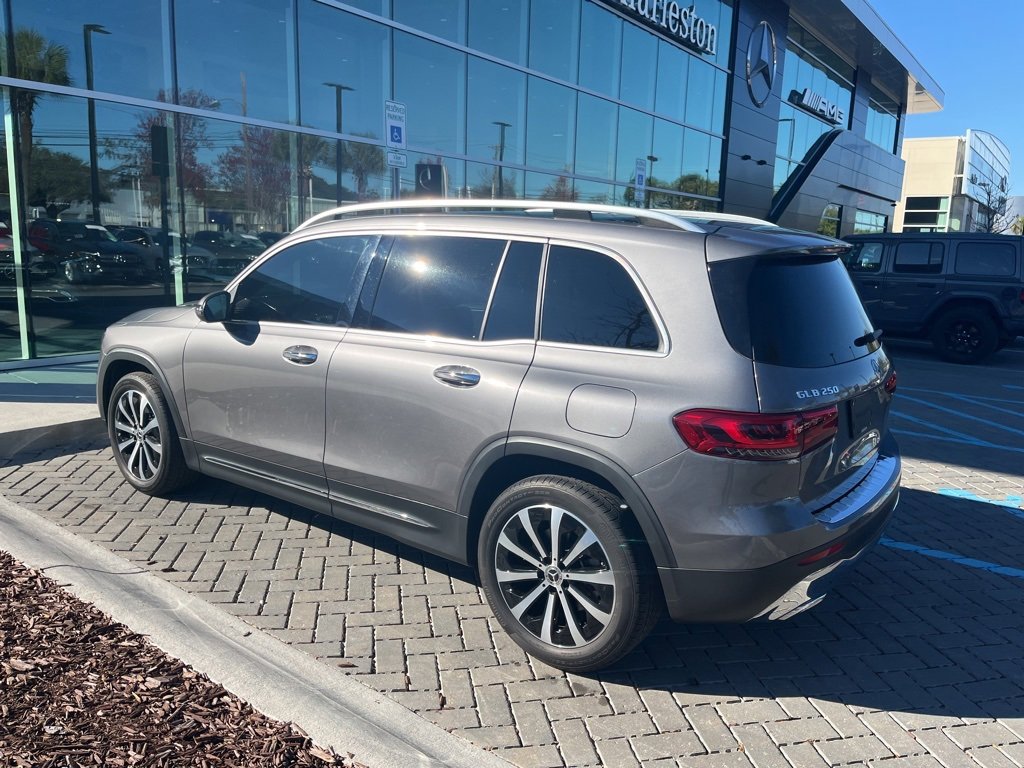 Certified 2022 Mercedes-Benz GLB 250 image 8