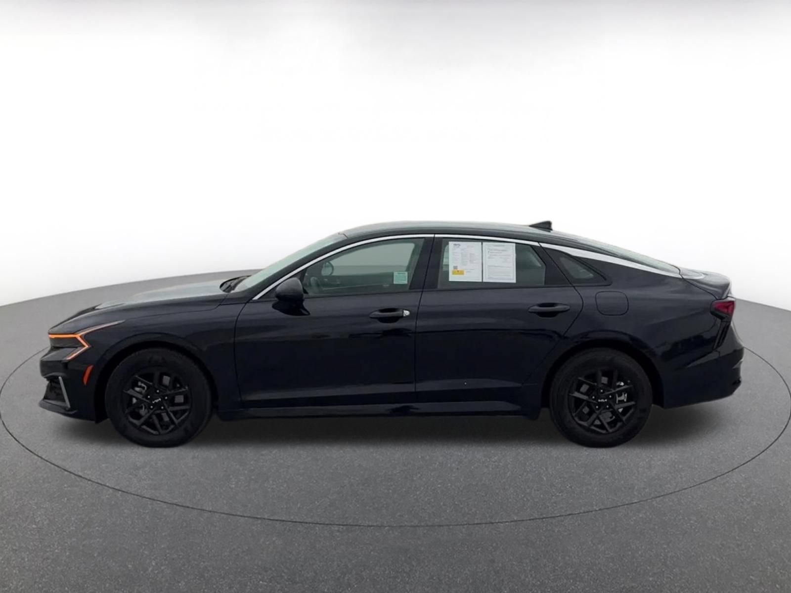Used 2025 Kia K5 LXS FWD image 9