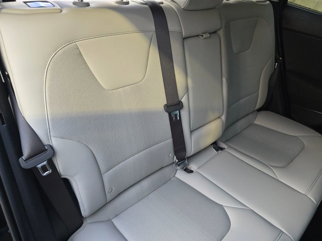 New 2025 Kia Niro EX image 20