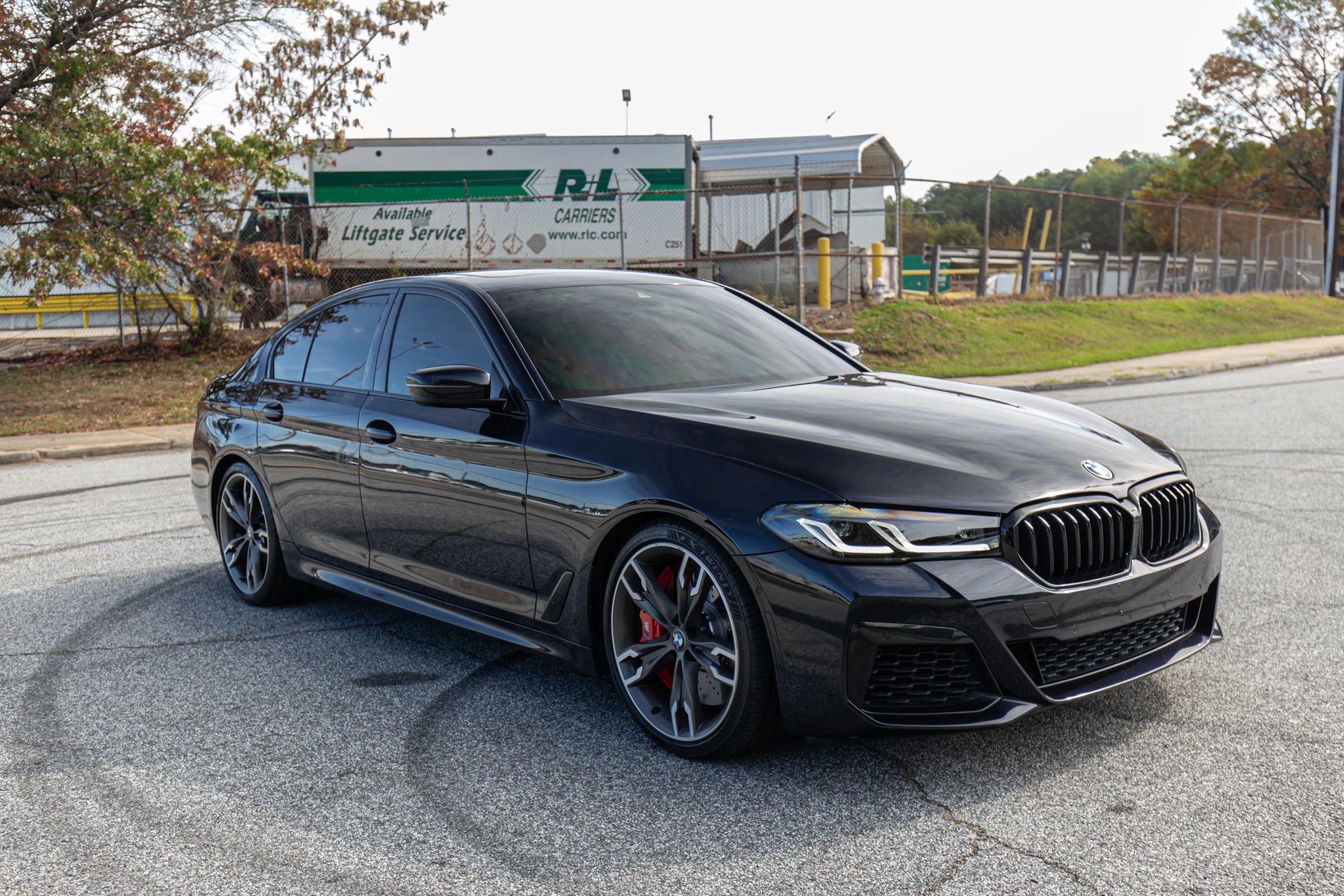 Used 2022 BMW M550i xDrive w/ Shadowloine Package image 10