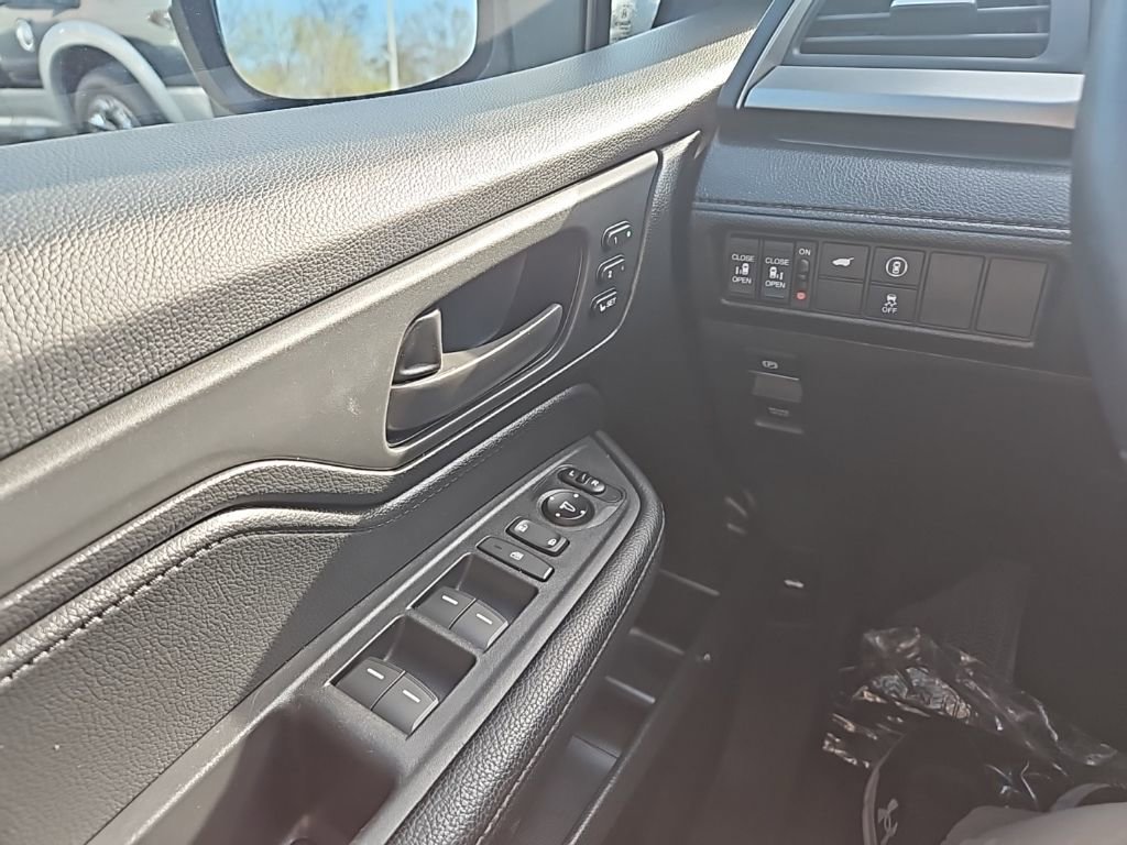 Used 2024 Honda Odyssey EX-L image 22