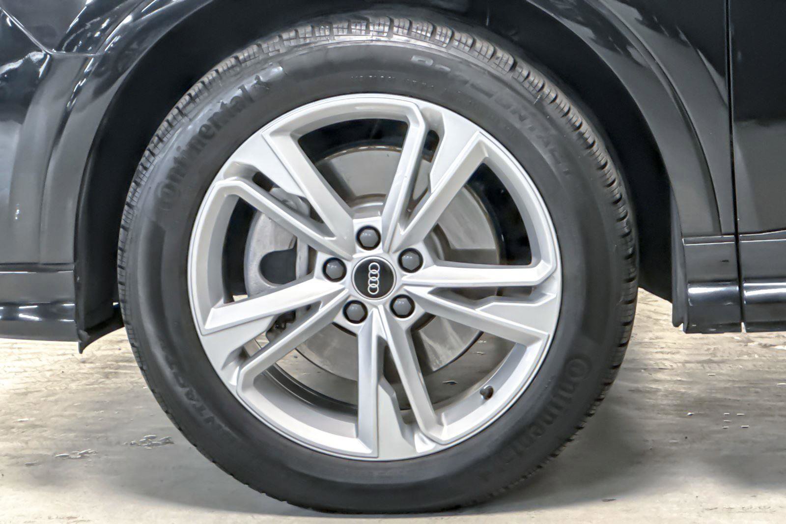 Used 2021 Audi Q3 2.0T Premium w/ Convenience Package image 24