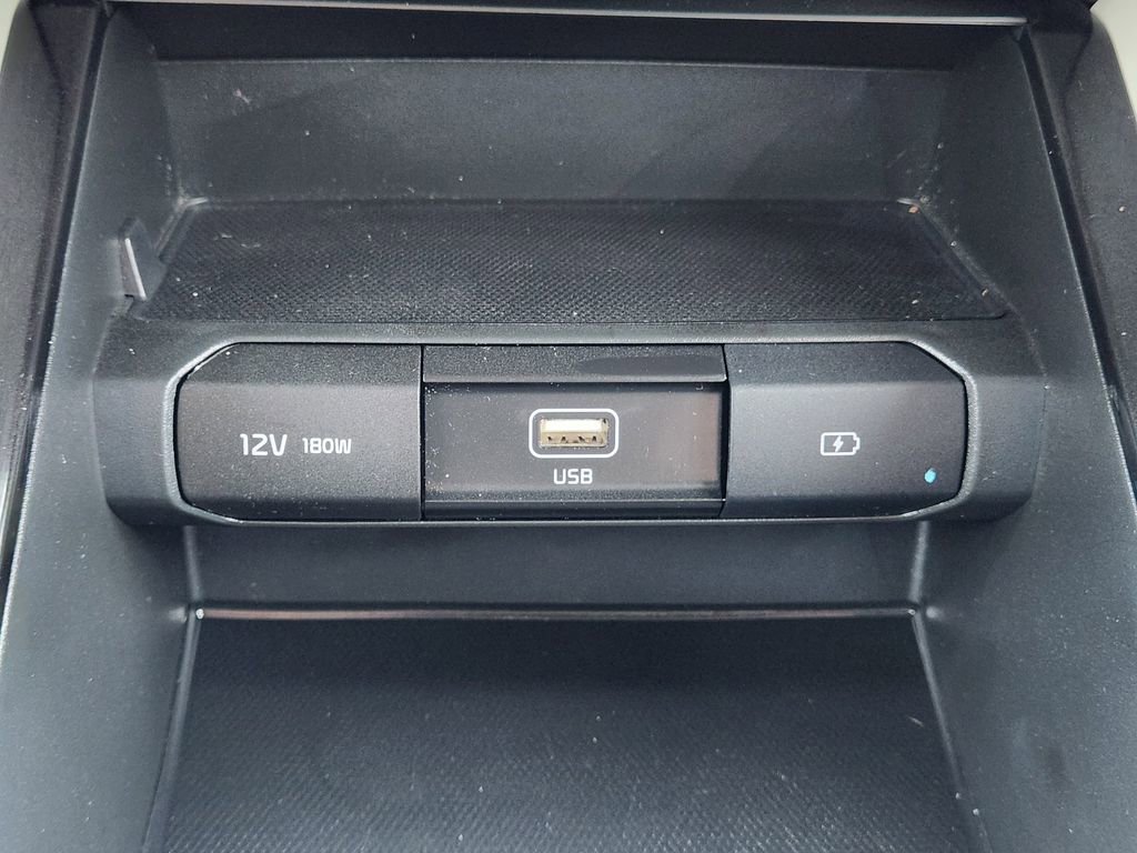 Certified 2021 Kia Telluride S image 24