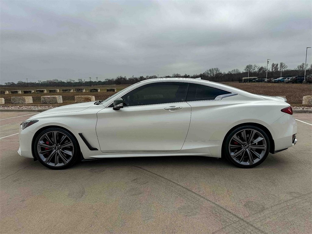 Used 2022 INFINITI Q60 Red Sport 400 w/ Carbon Fiber Package image 6