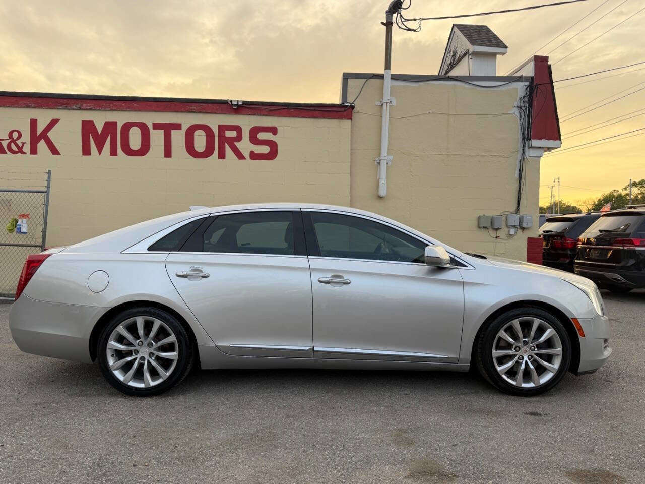 Used 2015 Cadillac XTS Luxury image 7