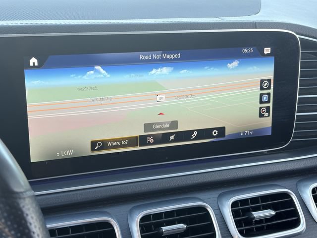 Used 2023 Mercedes-Benz GLS 580 4MATIC image 14