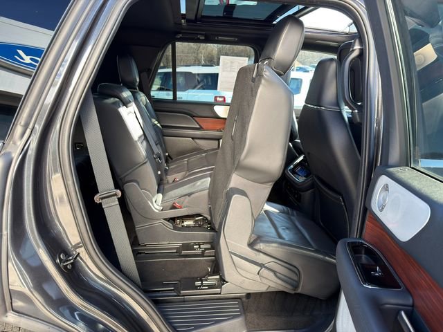 Used 2023 Lincoln Navigator Reserve image 12