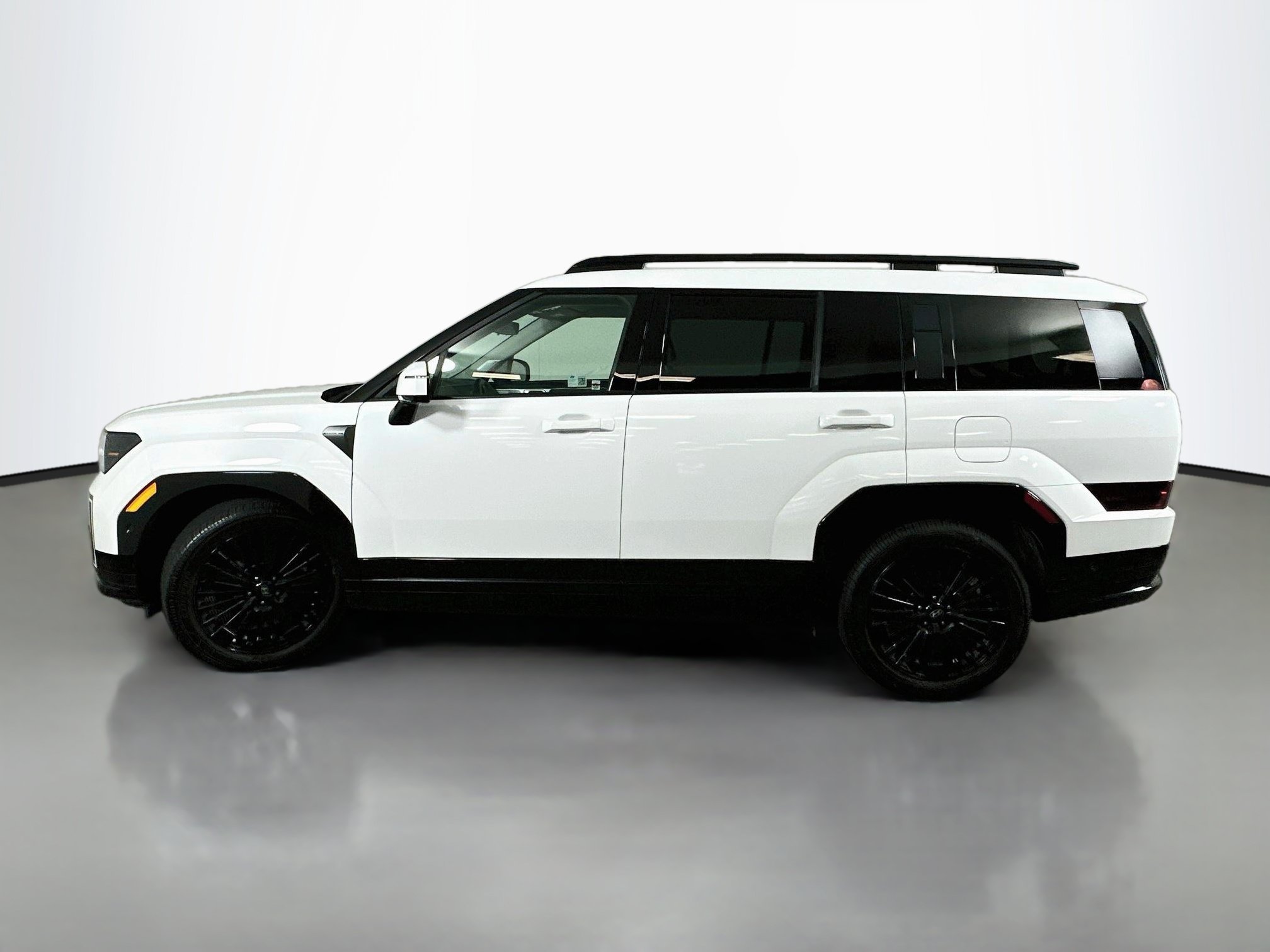 Certified 2025 Hyundai Santa Fe Calligraphy AWD/4WD image 4