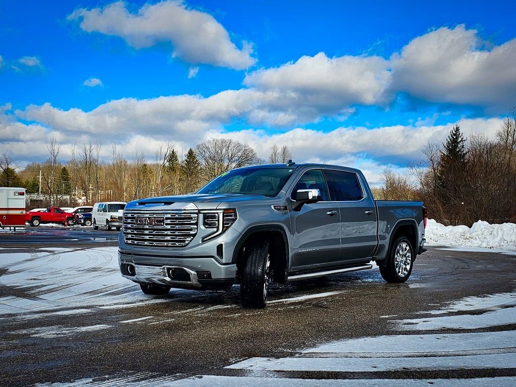 Certified 2024 GMC Sierra 1500 Denali w/ Technology Package AWD/4WD image 9