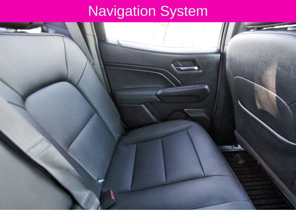 Used 2024 GMC Canyon Elevation w/ Elevation Premium Package image 11