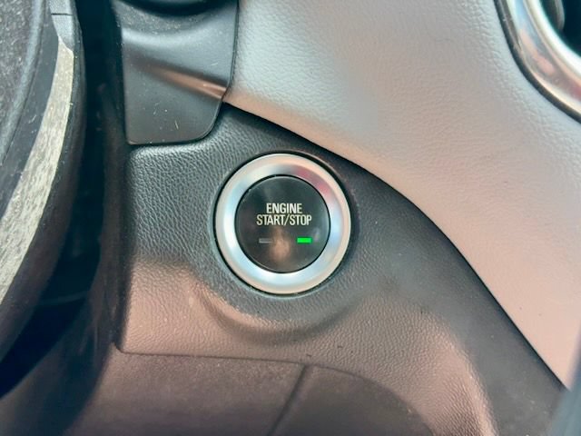 Used 2022 Chevrolet Equinox LS AWD/4WD image 24