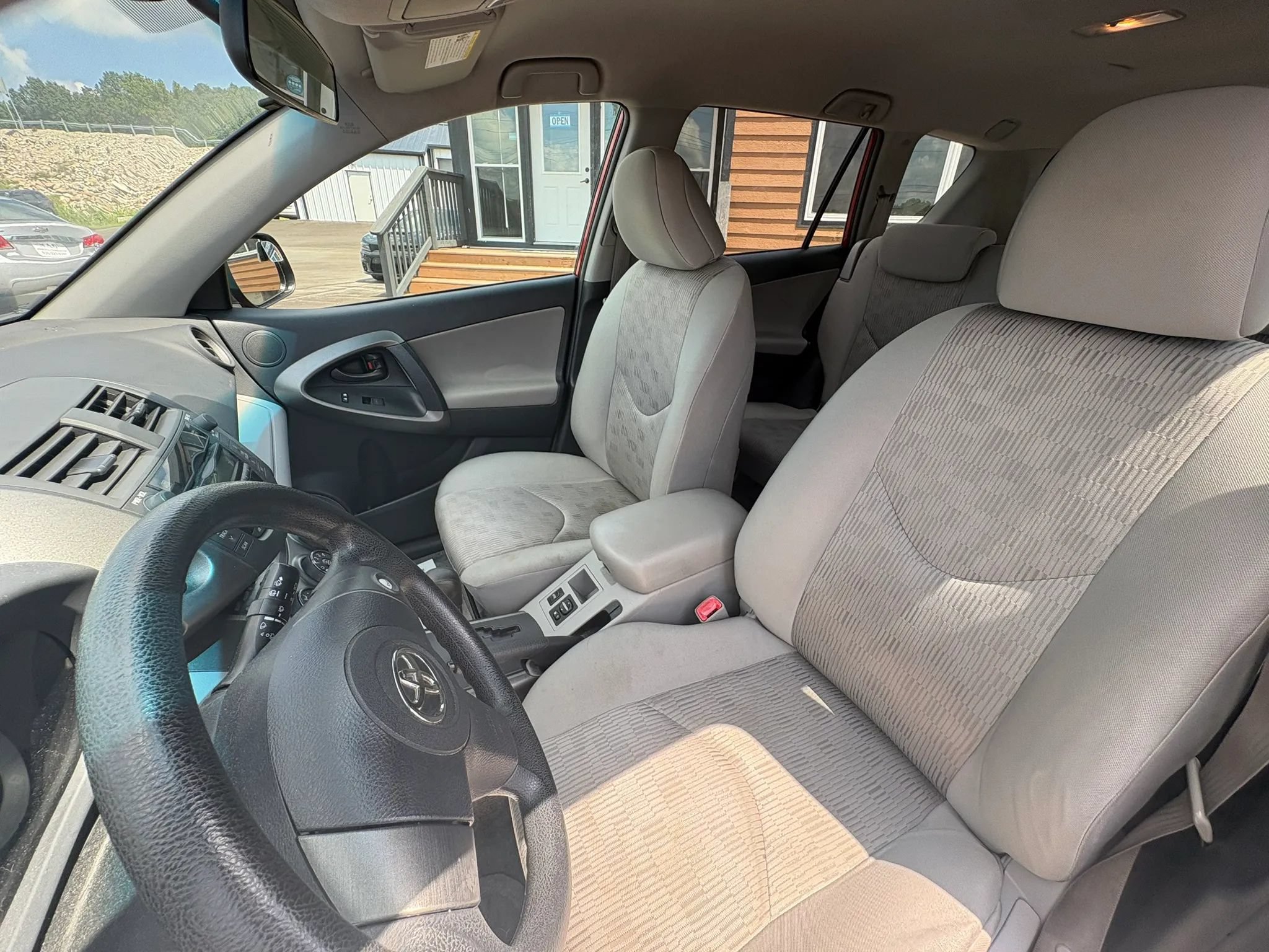 Used 2010 Toyota RAV4 4WD image 14