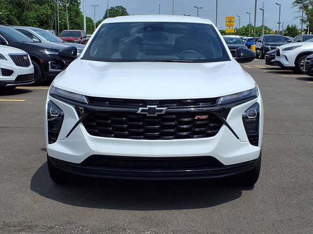Used 2024 Chevrolet Trax RS FWD image 23