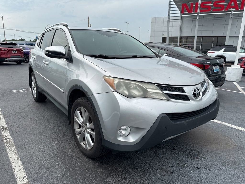 Used 2015 Toyota RAV4 Limited w/ Technology Package AWD/4WD image 2