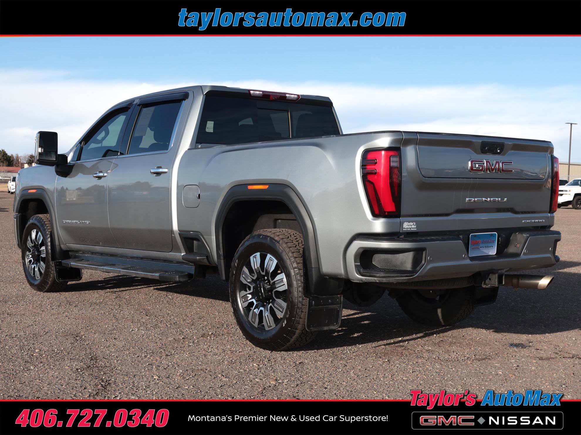 Used 2024 GMC Sierra 3500 Denali w/ Denali Reserve Package AWD/4WD image 56