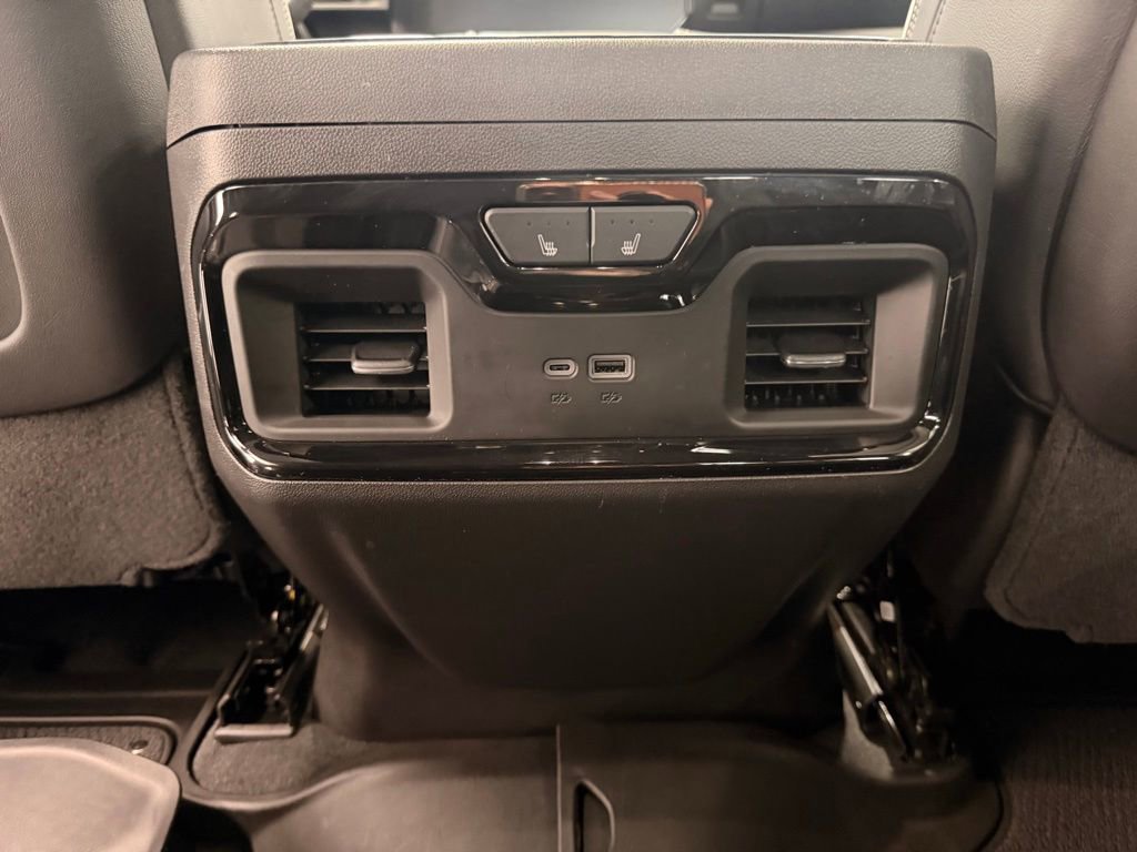 Used 2025 GMC Sierra 1500 AT4X image 24