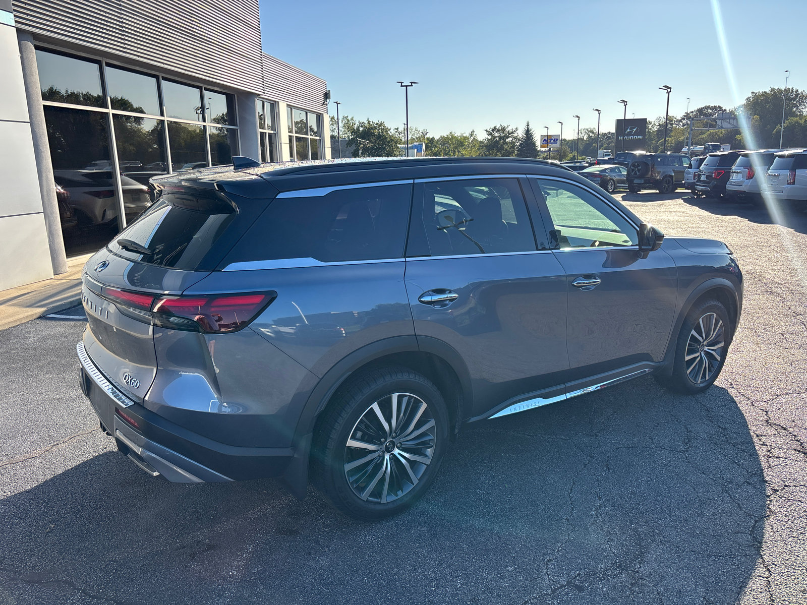 Used 2023 INFINITI QX60 Autograph w/ Cargo Package AWD/4WD image 7