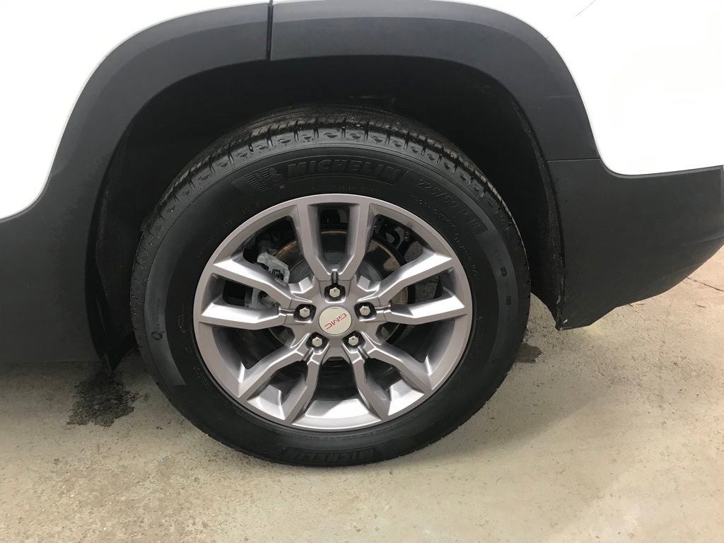 Used 2022 GMC Terrain SLT w/ Infotainment Package II image 44