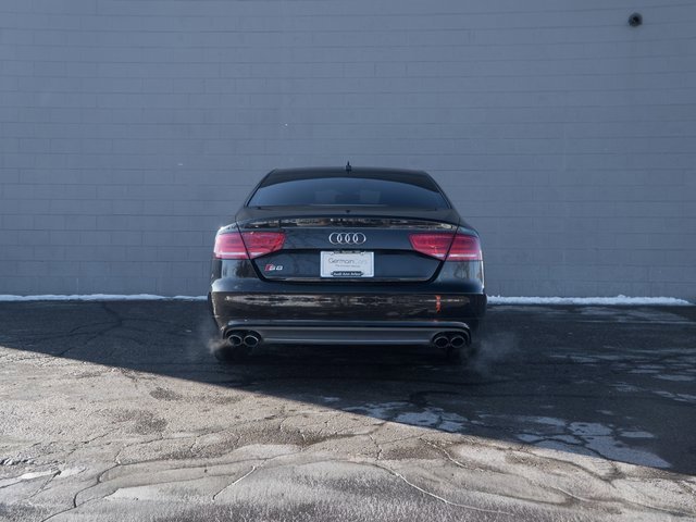 Used 2014 Audi S8 image 6