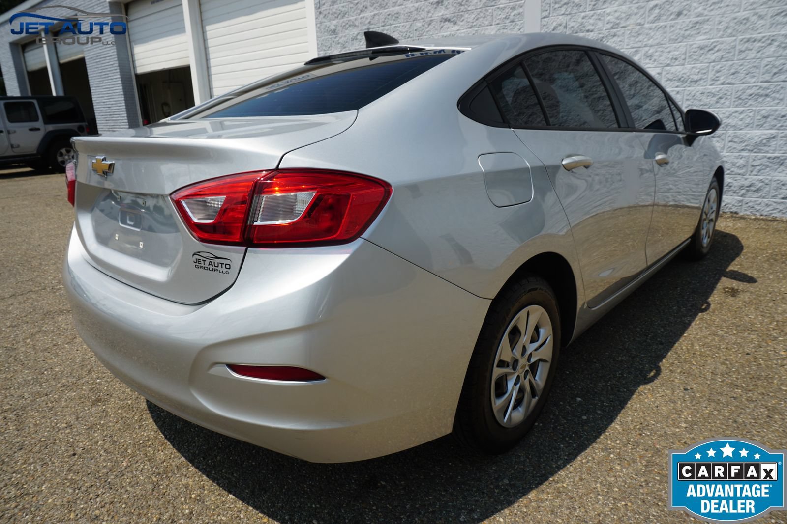 Used 2019 Chevrolet Cruze LS FWD image 10