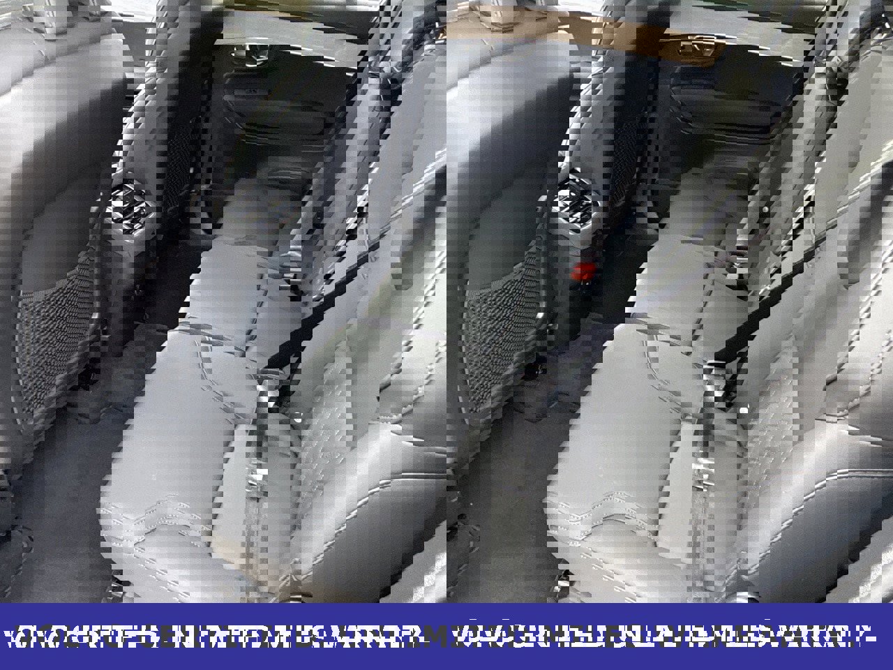 Certified 2025 Volvo XC90 B6 Plus image 25