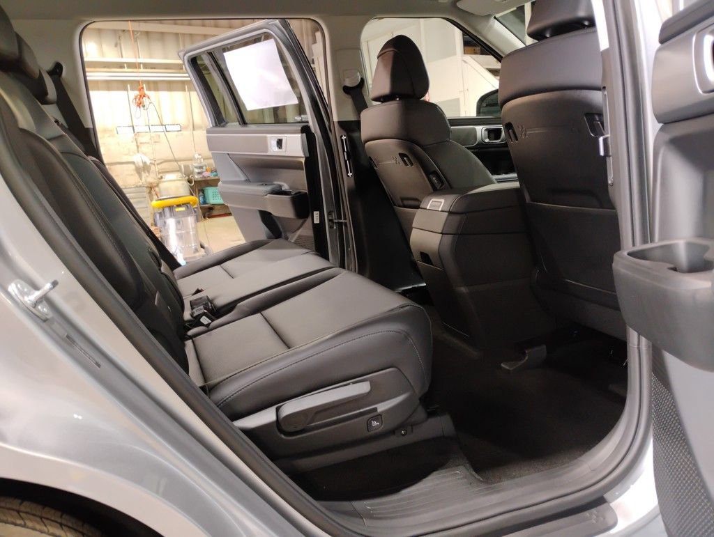 New 2026 Hyundai Santa Fe SEL image 9