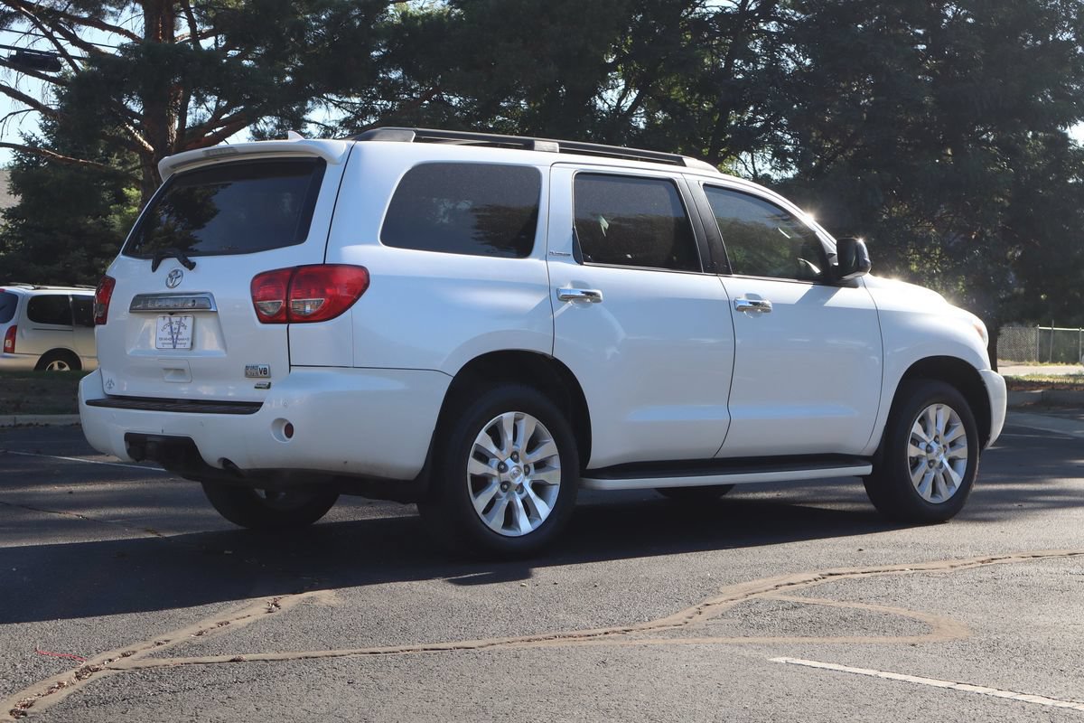 Used 2016 Toyota Sequoia Platinum AWD/4WD image 5