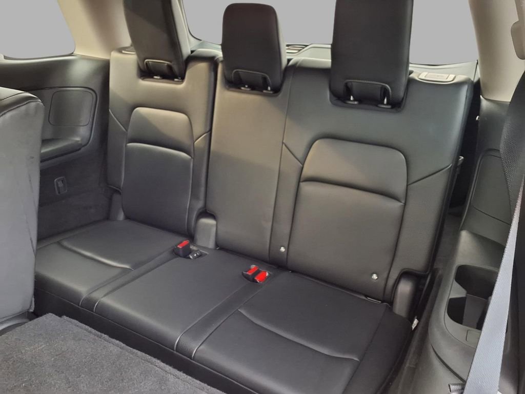 Certified 2025 Nissan Pathfinder SL AWD/4WD image 23