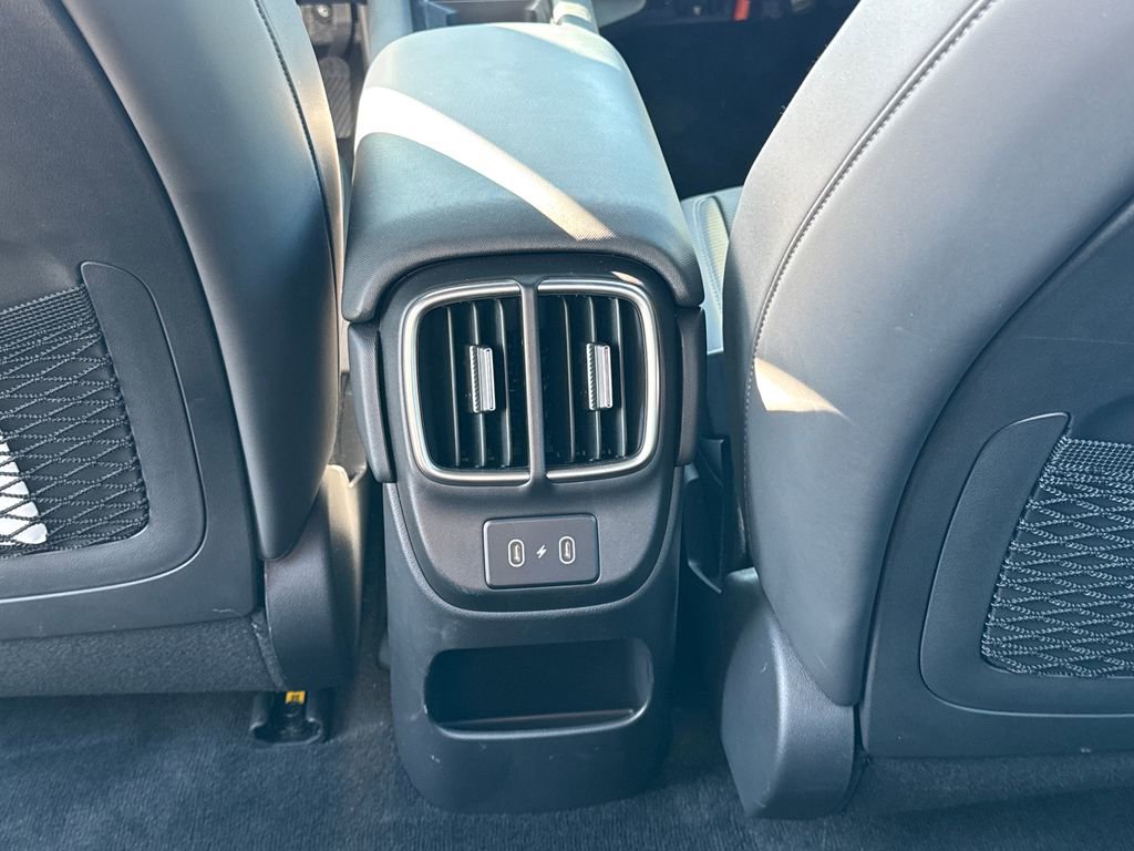 Used 2025 Hyundai Ioniq 6 SEL RWD image 33