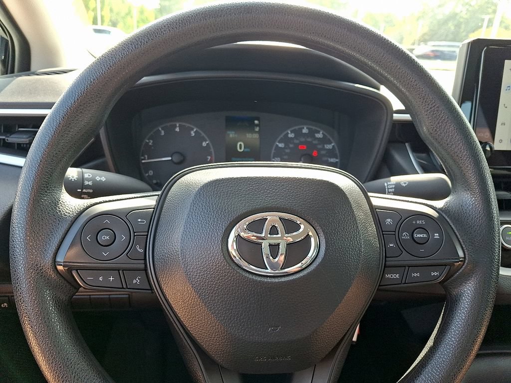 Used 2025 Toyota Corolla LE FWD image 20