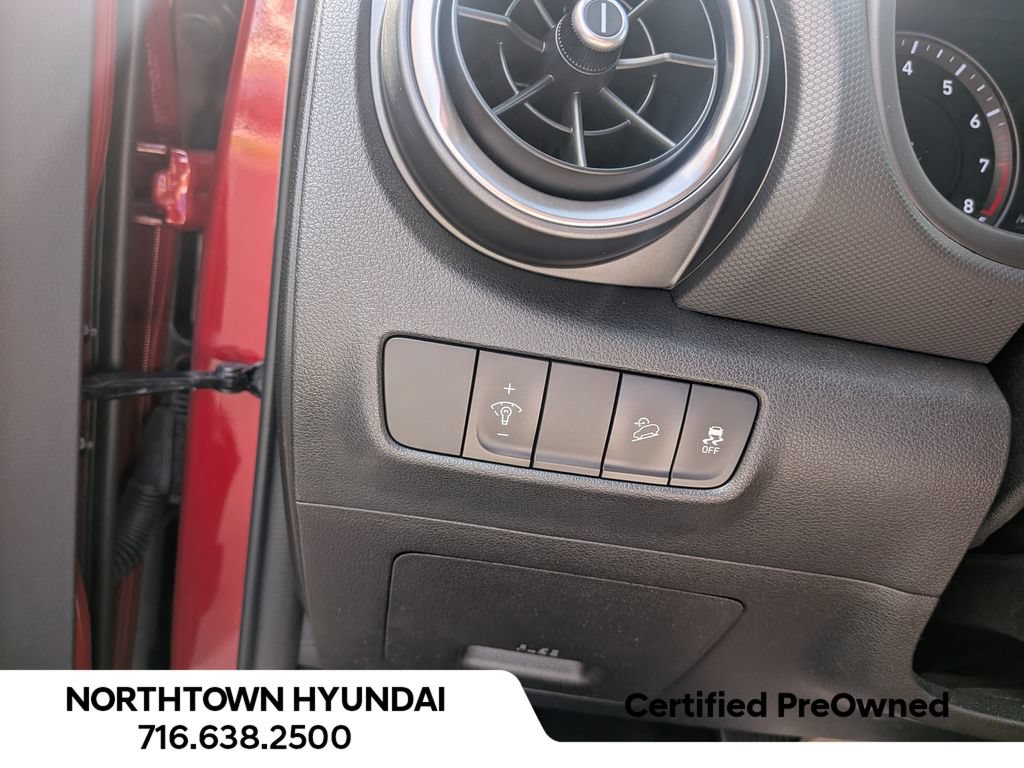 Certified 2023 Hyundai Kona SE AWD/4WD image 28