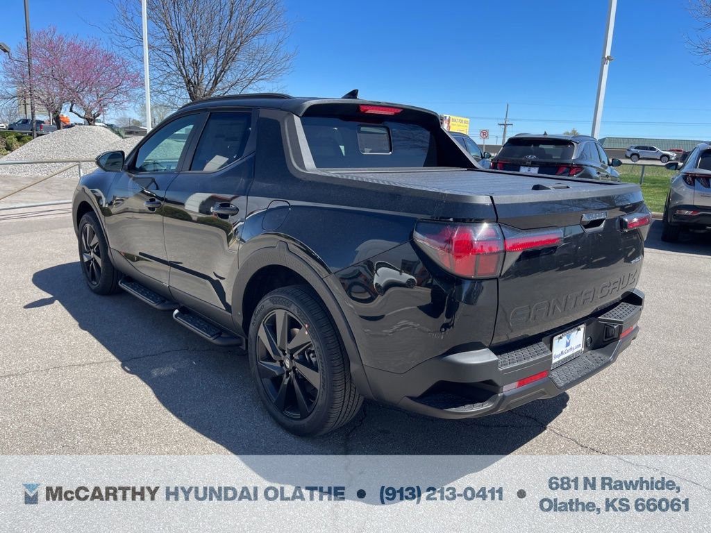 Used 2024 Hyundai Santa Cruz Night image 17
