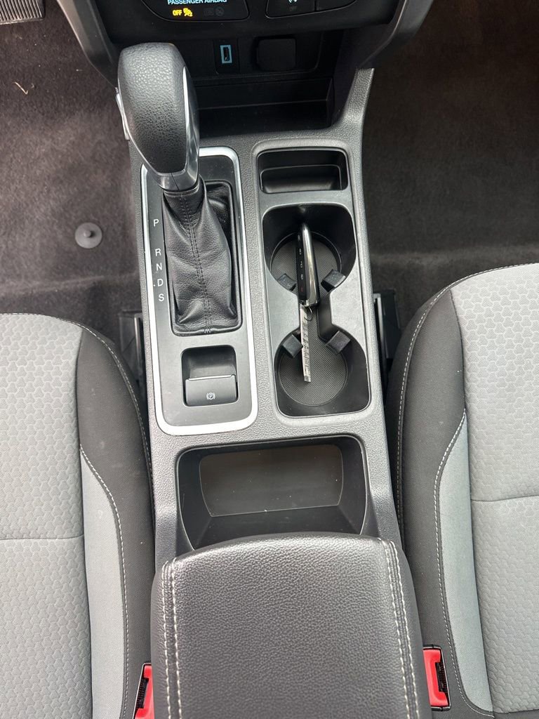 Used 2019 Ford Escape SE image 28