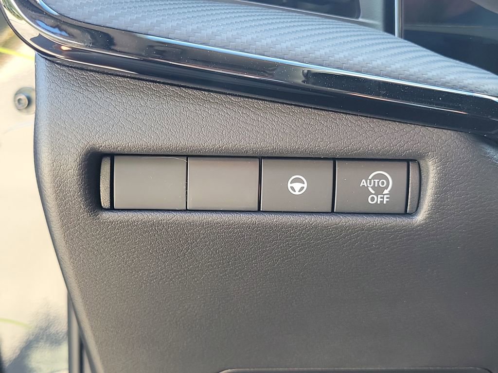 New 2026 Nissan Kicks SR image 30