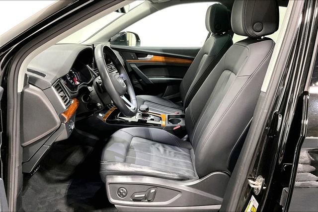 Used 2023 Audi Q5 2.0T Premium w/ Convenience Package image 26