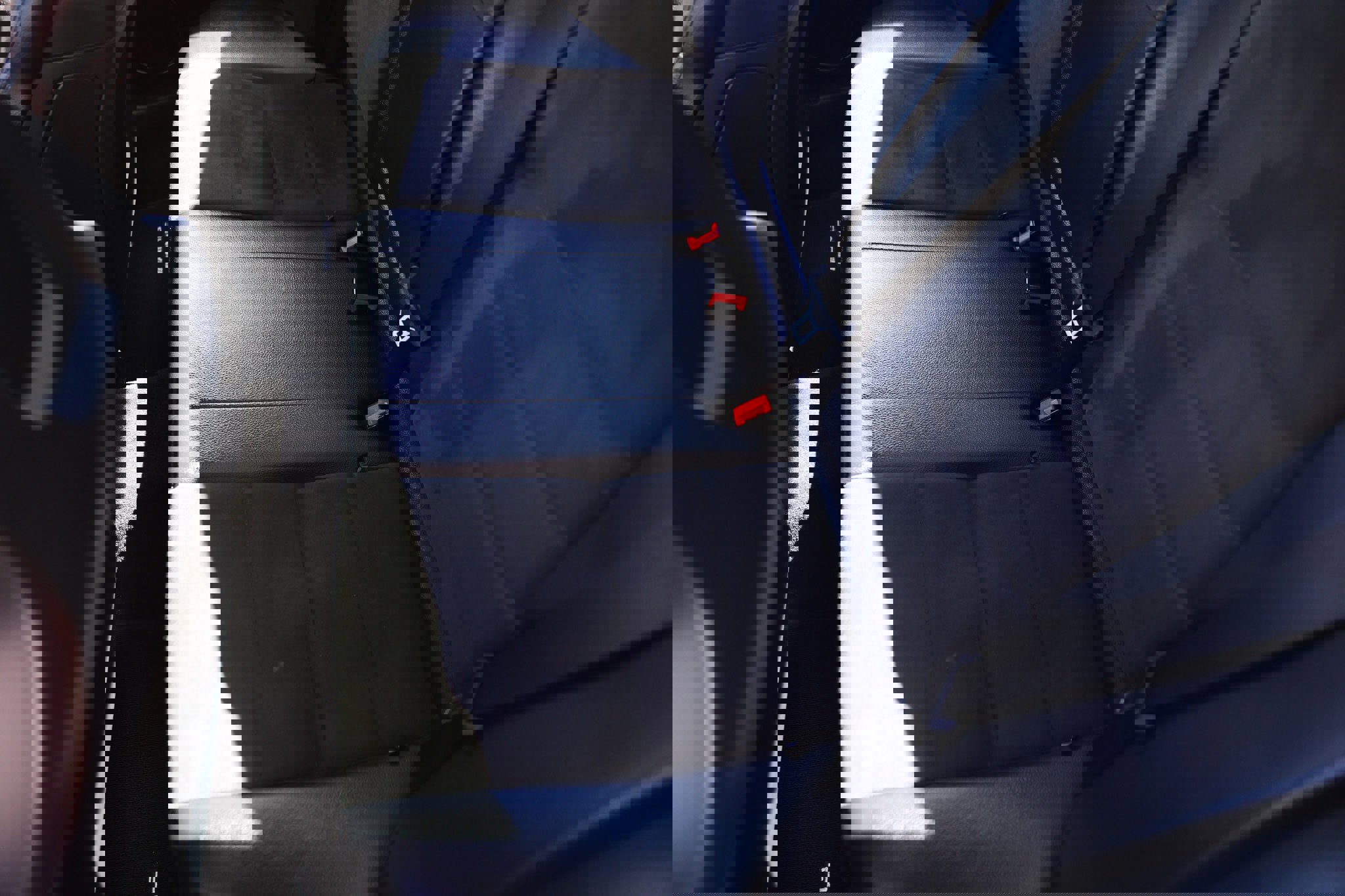 Used 2013 Mercedes-Benz C 63 AMG Sedan image 13