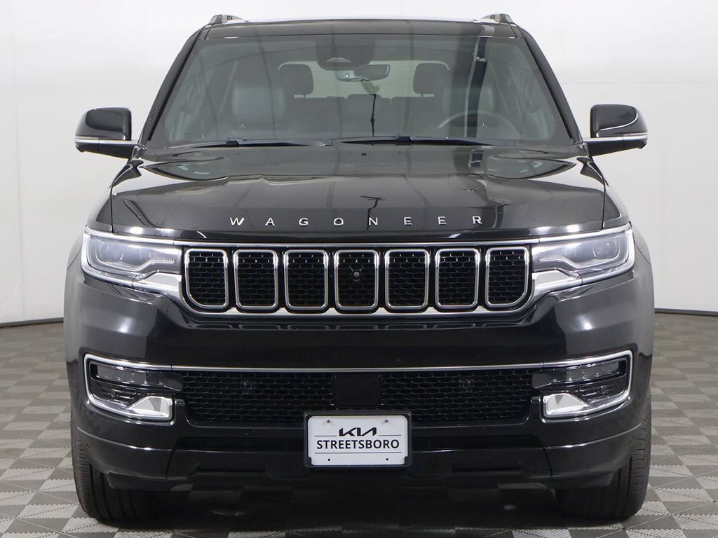Used 2023 Jeep Wagoneer 4WD w/ Premium Group I image 15