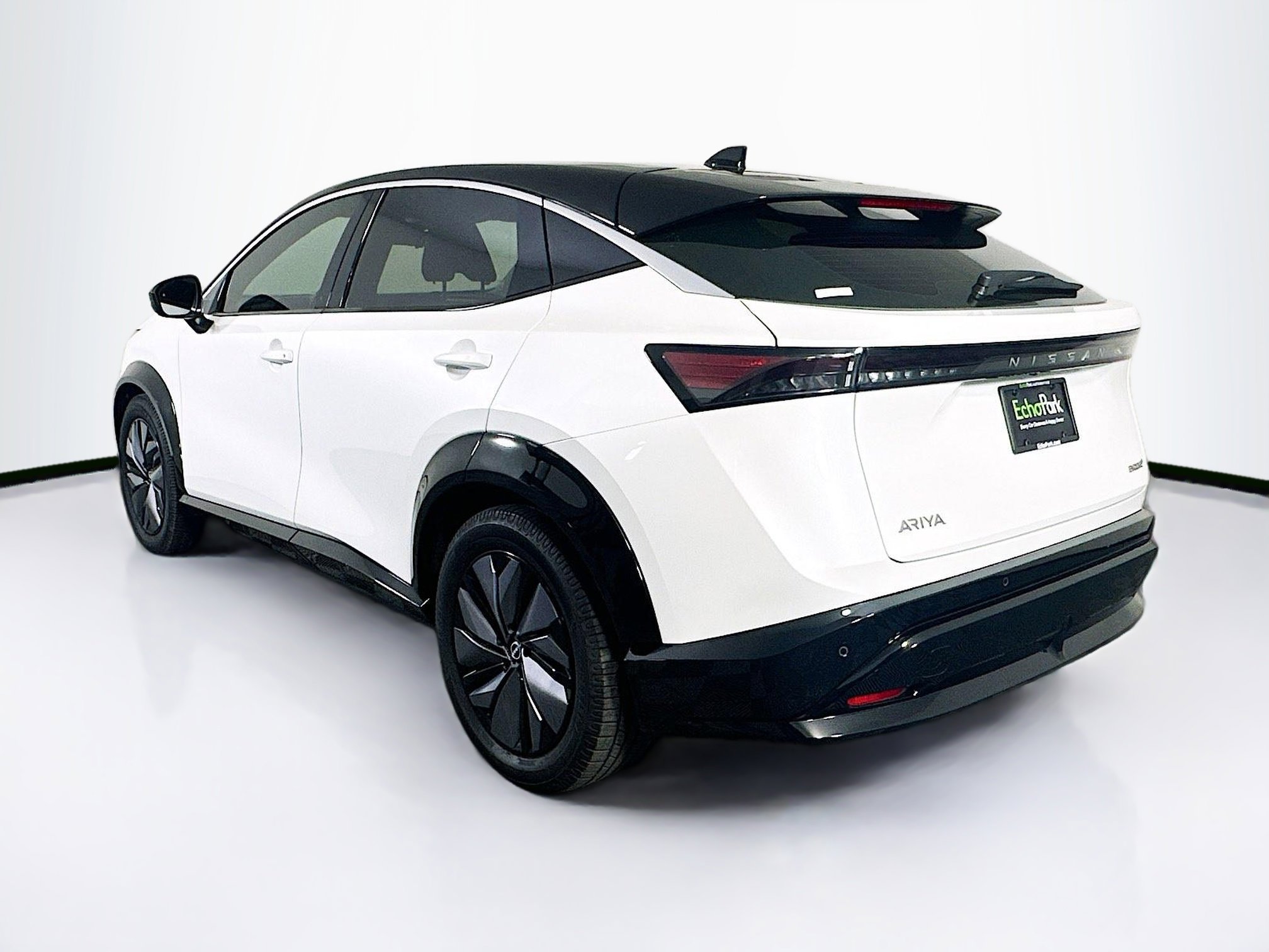 Used 2024 Nissan Ariya FWD image 5