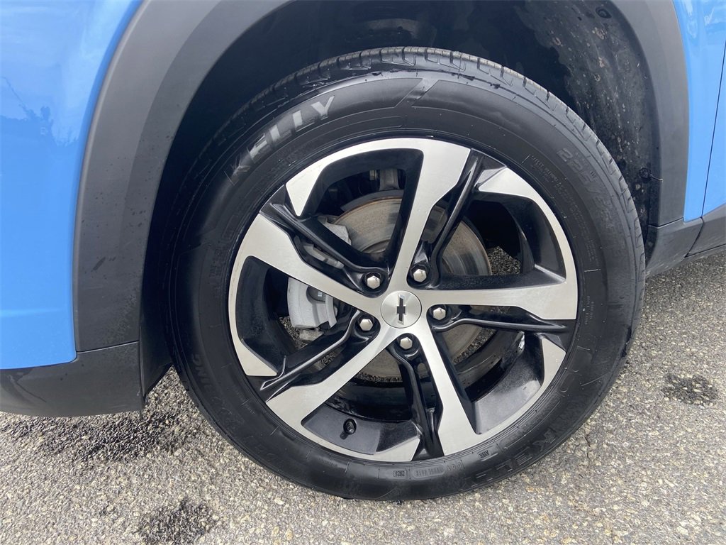 Certified 2024 Chevrolet Trax RS image 32