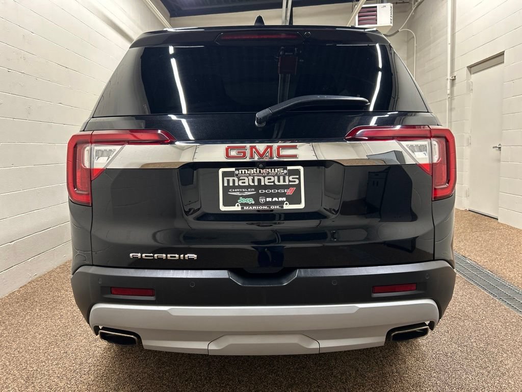 Used 2023 GMC Acadia SLE w/ Driver Convenience Package FWD image 3