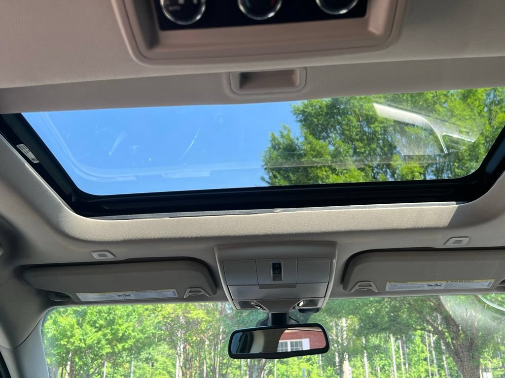 Used 2020 Dodge Journey Crossroad FWD image 21