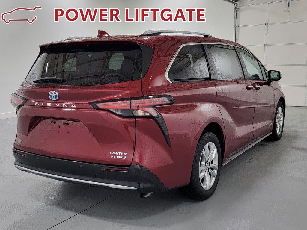 Used 2021 Toyota Sienna Limited FWD image 8