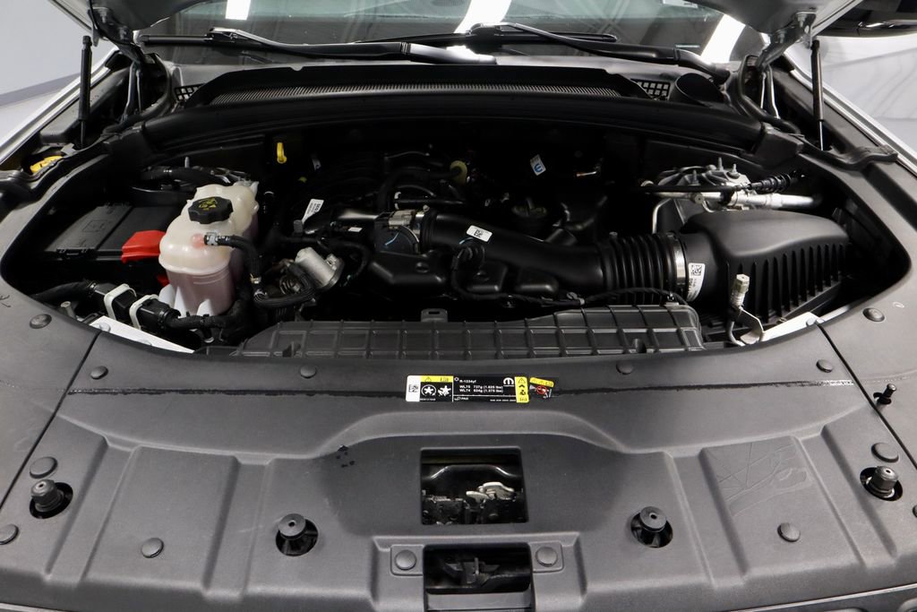 Used 2024 Jeep Grand Cherokee Altitude image 18