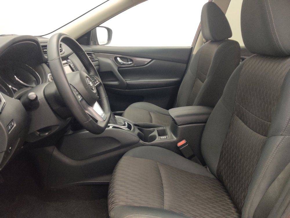 Used 2019 Nissan Rogue SV FWD image 17
