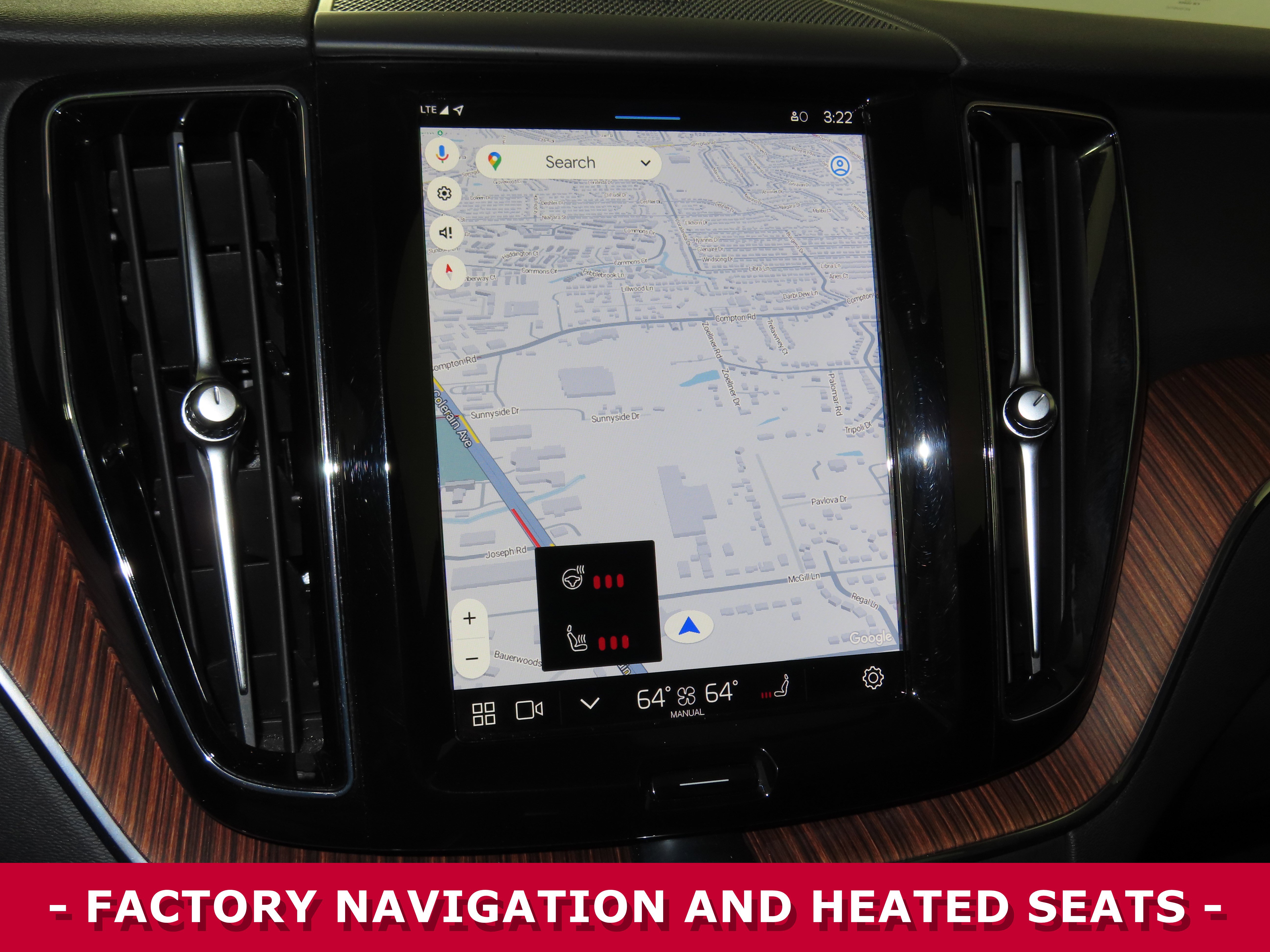 Used 2024 Volvo XC60 B5 Plus image 19