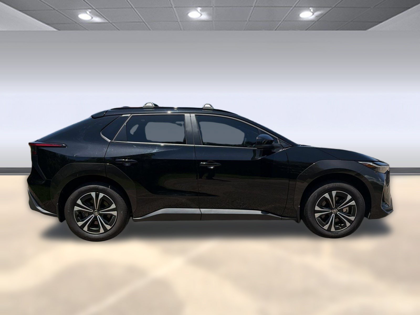 Used 2024 Toyota bZ4X FWD w/ Weather Package image 8