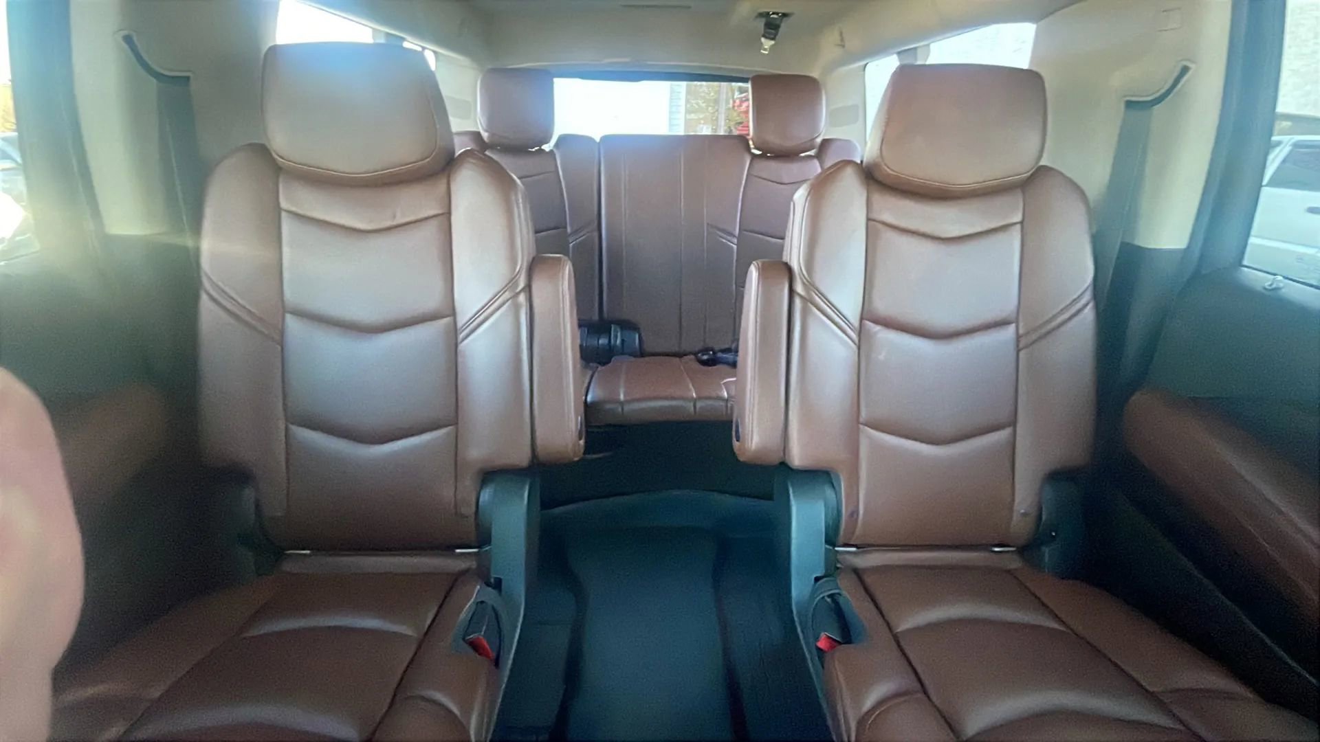 Used 2015 Cadillac Escalade ESV Premium image 39