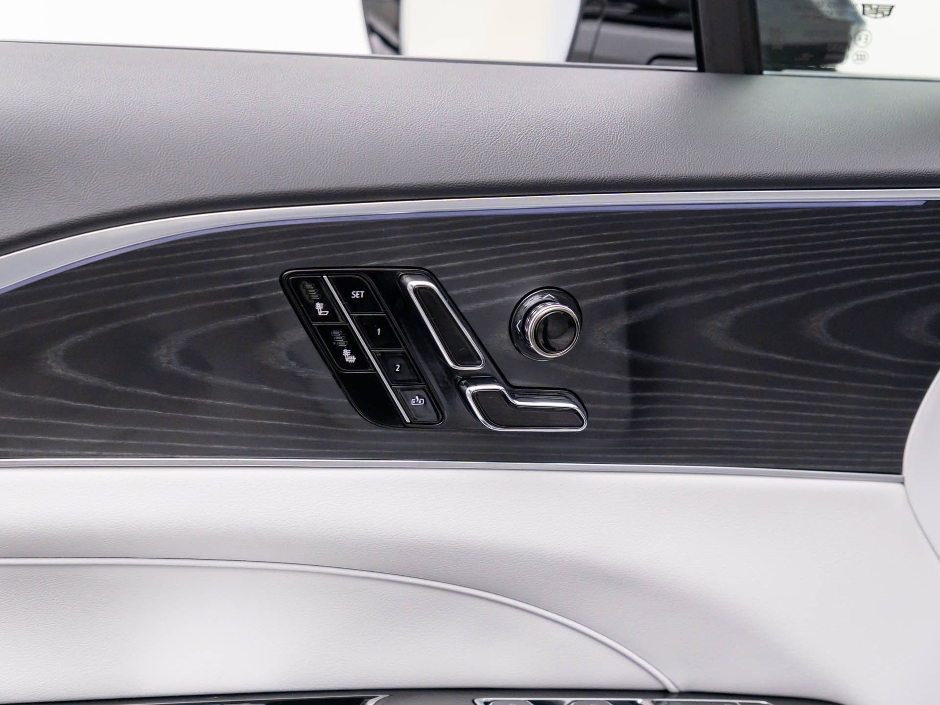 New 2026 Cadillac Lyriq Sport image 16