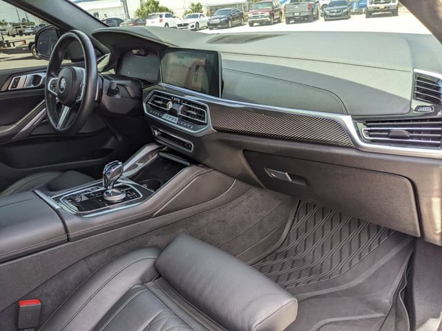 Used 2022 BMW X6 M50i w/ Executive Package AWD/4WD image 14