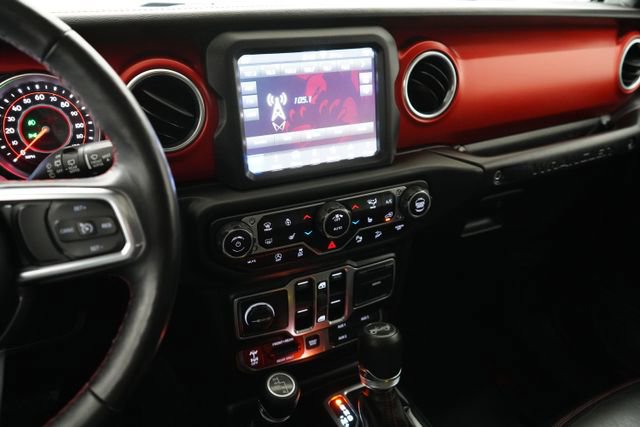 Used 2018 Jeep Wrangler Unlimited Rubicon w/ Dual Top Group image 25